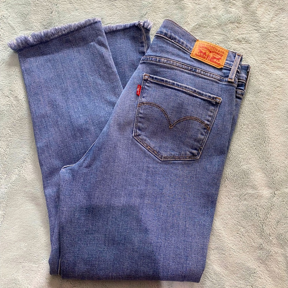 Levi’s 724 High Rise Striaght jeans